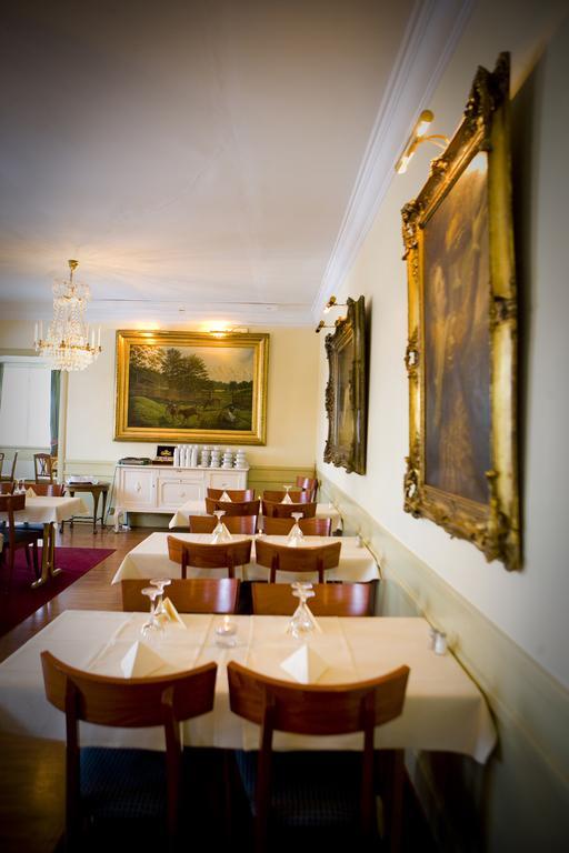 Insjoens Hotell Екстер'єр фото