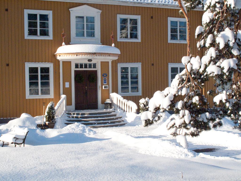 Insjoens Hotell Екстер'єр фото