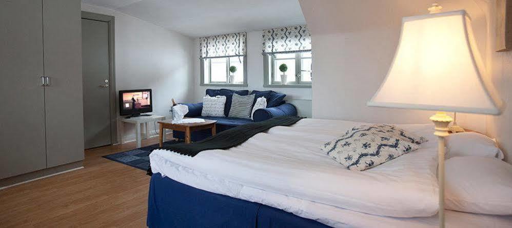 Insjoens Hotell Екстер'єр фото
