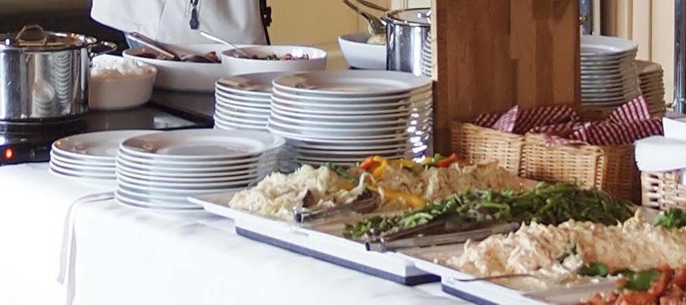 Insjoens Hotell Екстер'єр фото
